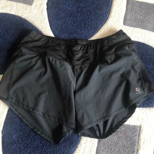 Oiselle Reflective Rogas